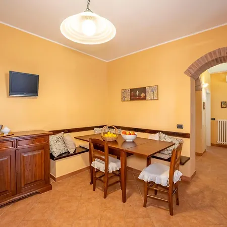 Sunshine Apartment